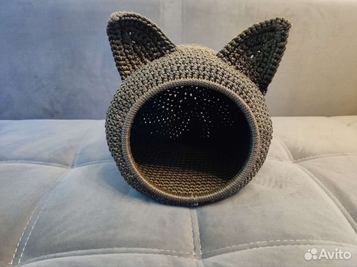 Домик для питомца (для кошки или маленьких собак)