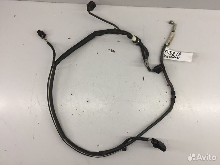 Электропроводка генератора (Volkswagen Passat)