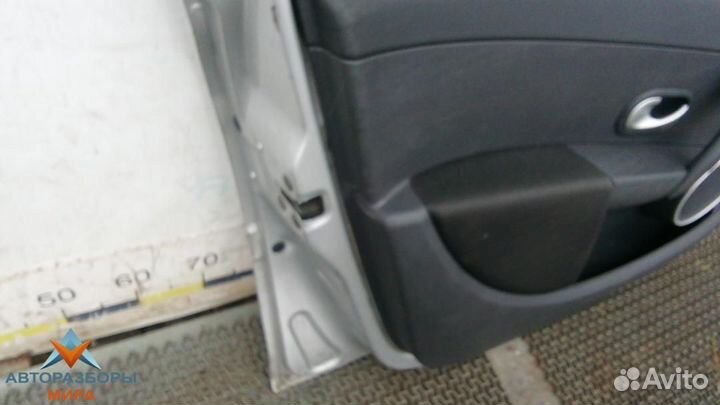 Дверь передняя левая Renault Clio 3 рест. 2010