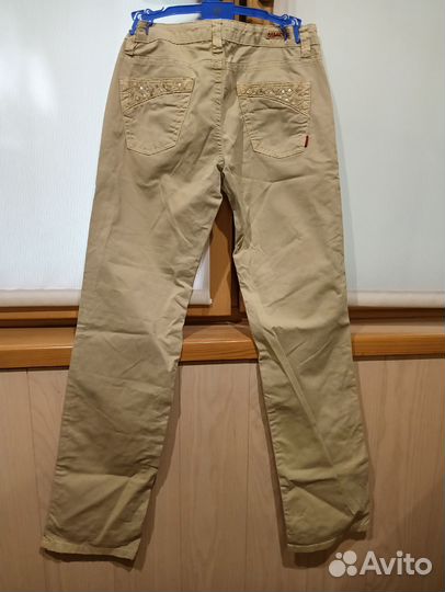 Джинсы женские. Бежевые. 46р