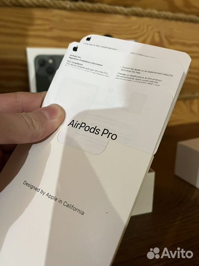 Apple AirPods Pro(Чехол в подарок+Гарантия)