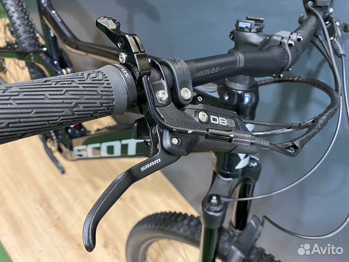 Scott Strike eride 940 (2022)