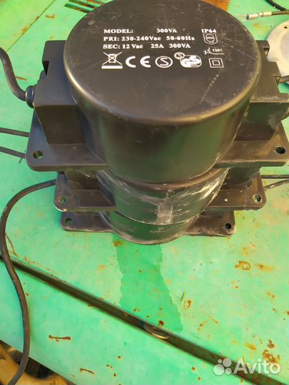 Трансформатор подсветки бассейнов Aquant 300Вт-12В