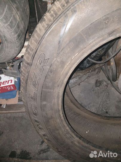Goodyear Wrangler HP 255/60 R18
