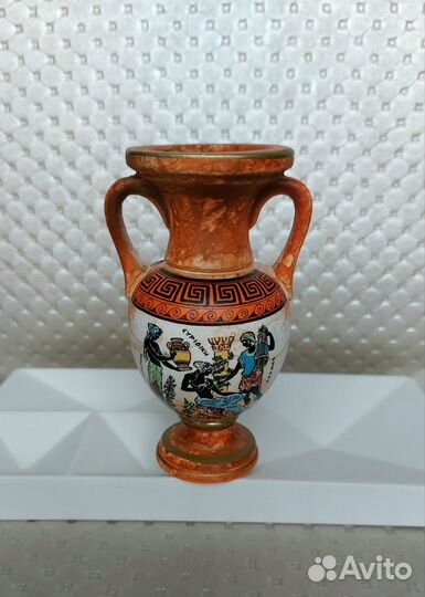 Египетская Вазочка, Ваза