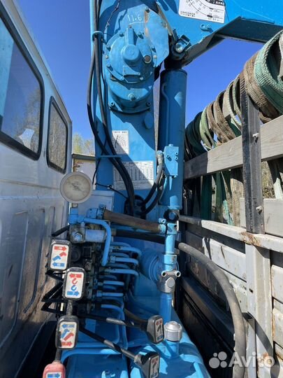 ГАЗ 3309 с КМУ, 2011