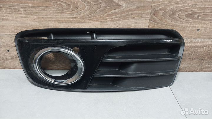 Накладка птф левая Audi Q5 2013