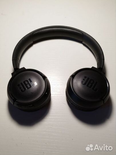 Беспроводные наушники jbl tune 570bt