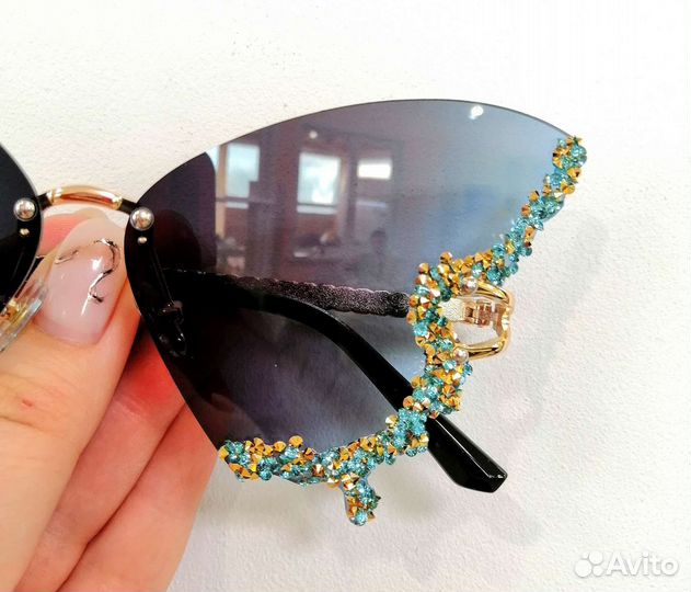 Солнцезащитные очки