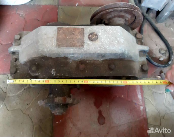 Редуктор новый