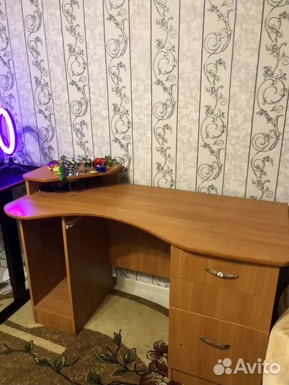 Компьютерный стол бу