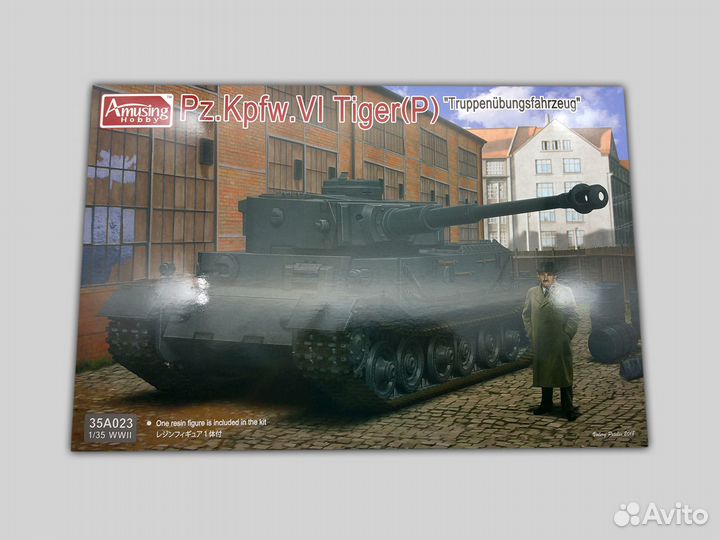 Сборная модель танка Amusing Hobby 35A023