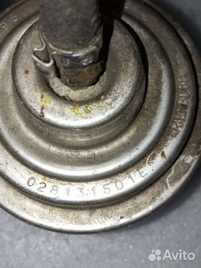 Audi Volkswagen Sharan 1.9 TDI 1999 г клапан егр