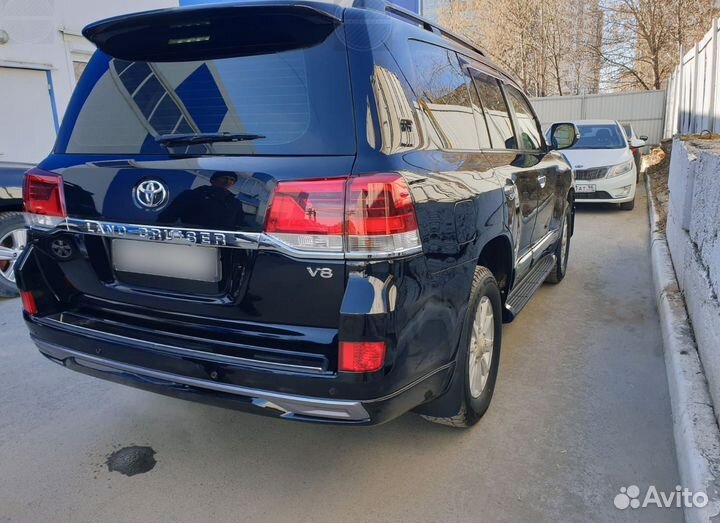 Обвес Toyota Land Cruiser 200