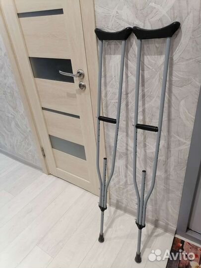 Костыли подмышечные