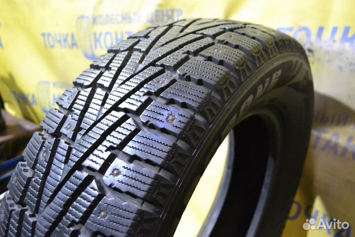 Roadstone Winguard WinSpike SUV 225/65 R17