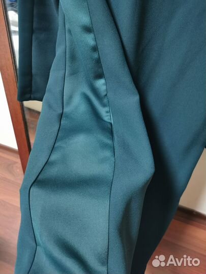 Платье базовое zara бутылочное s