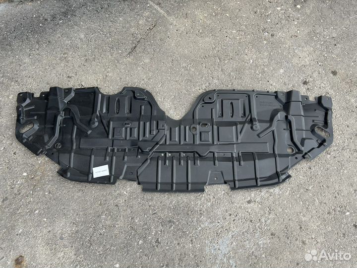 Пыльники переднего бампера на toyota camry 50