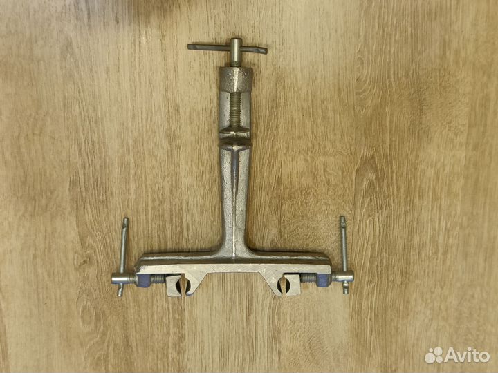 Станок для заточки коньков