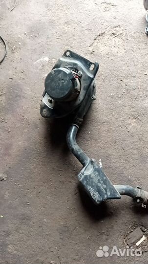 Насос воздушный opel Vectra Omega