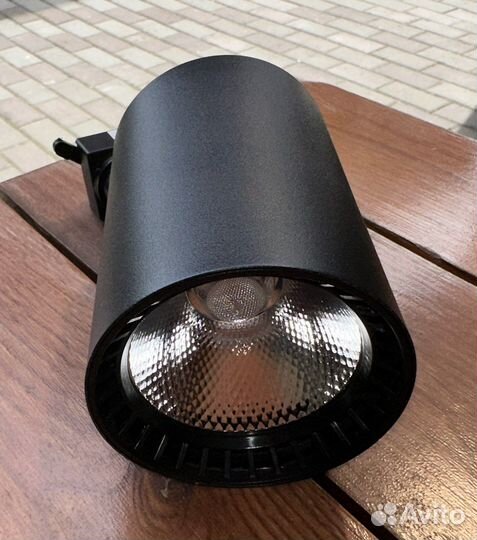 Светильники трековые 40W (LED)