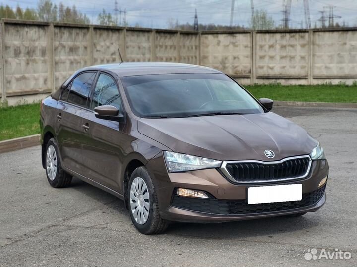 Skoda Rapid 1.6 AT, 2020, 49 900 км