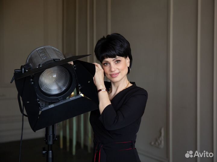 Ведущий на мероприятие