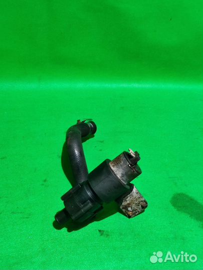 Дополнительна помпа Mercedes w202