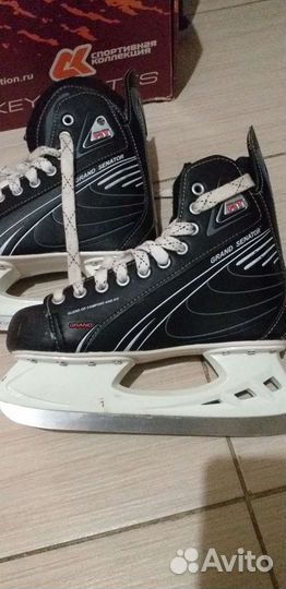 Коньки хоккейные
