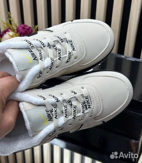 Кроссовки зимние женские Adidas