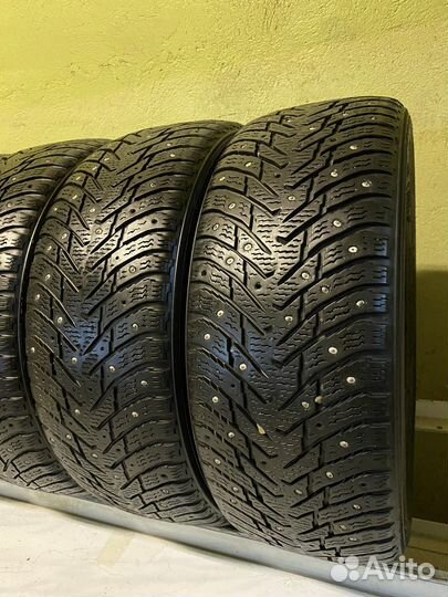 Nokian Tyres Hakkapeliitta 8 205/55 R16 94T