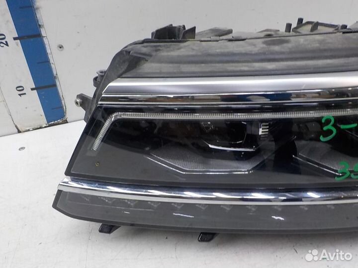 Фара левая Volkswagen Tiguan