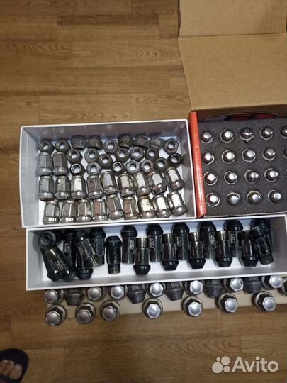 Гайки колесные 12*1,5