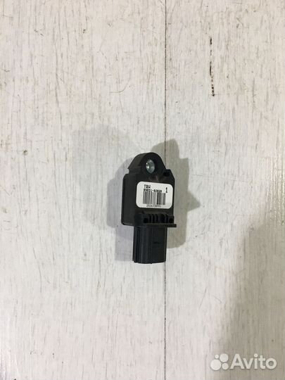 Датчик удара toyota corolla 120 1.6 мт хетчбек