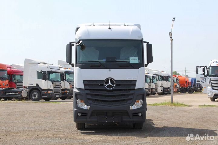 Mercedes-Benz Actros, 2023