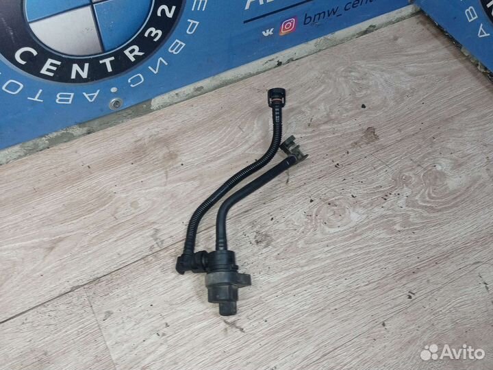 Клапан абсорбера на BMW