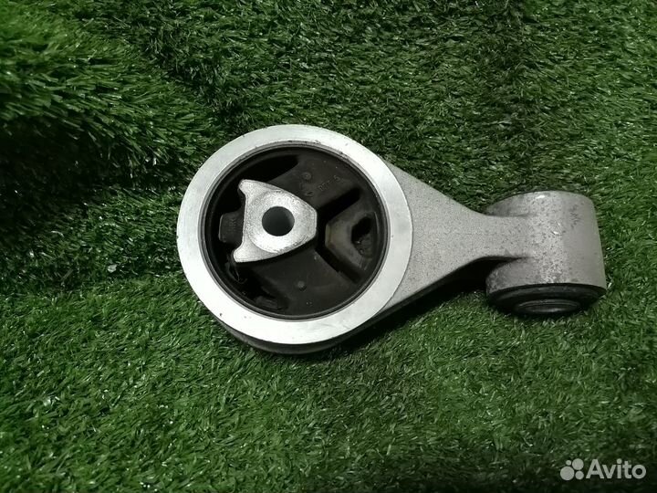 Опора двигателя (подушка двс) правая 113562653R Re