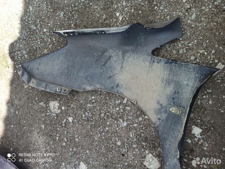 Toyota spacio крыло