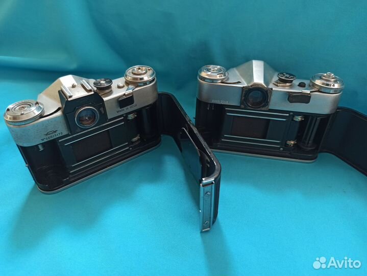 Плёночный фотоаппарат Зенит Е разных годов