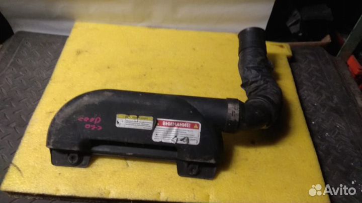 Воздухозаборник (наружный) Kia Ceed