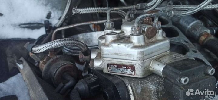 Дозатор Распредилитель топлива 2.3 Ауди
