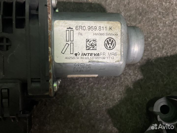 Мотор стеклоподъемника задний skoda fabia