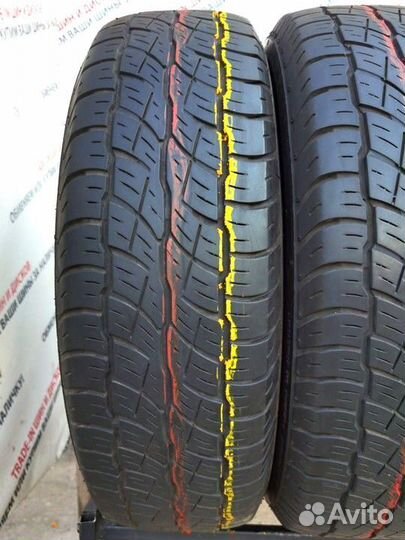 Bridgestone Dueler H/T 687 215/70 R16 99H