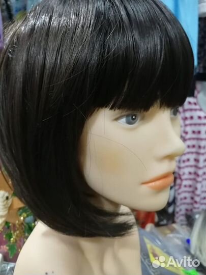 Парик из искусственного волокна