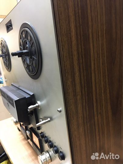 Катушечный магнитофон Akai GX -265