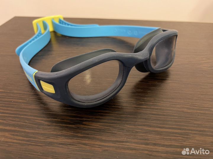 Очки для плавания