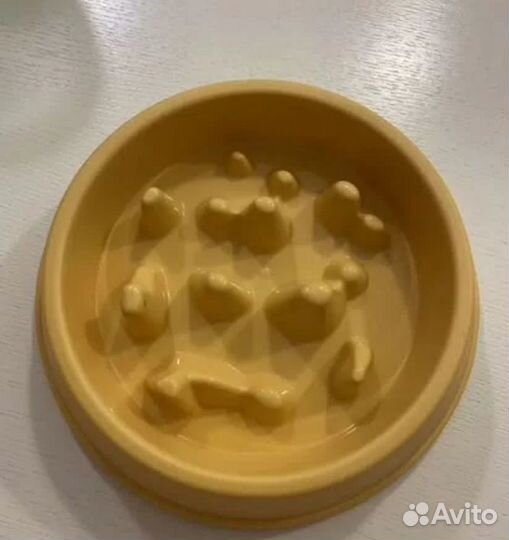 Комбинезон для маленькой собаки+ миска