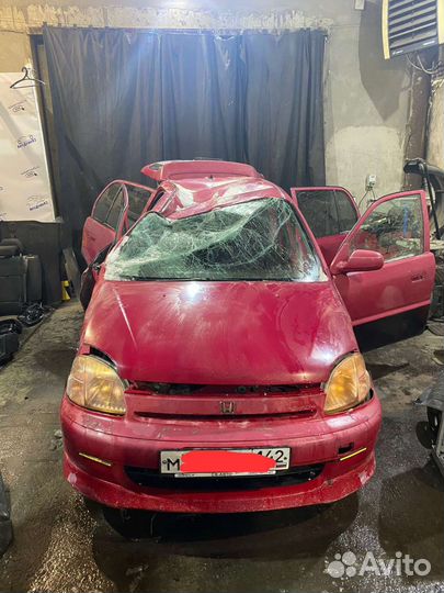 Honda Logo 2000 в разбор