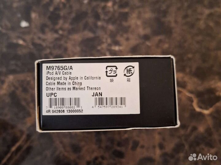 iPod AV кабель M9765G/A