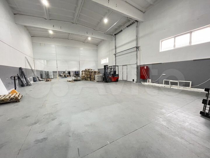 Склад, 800 м²